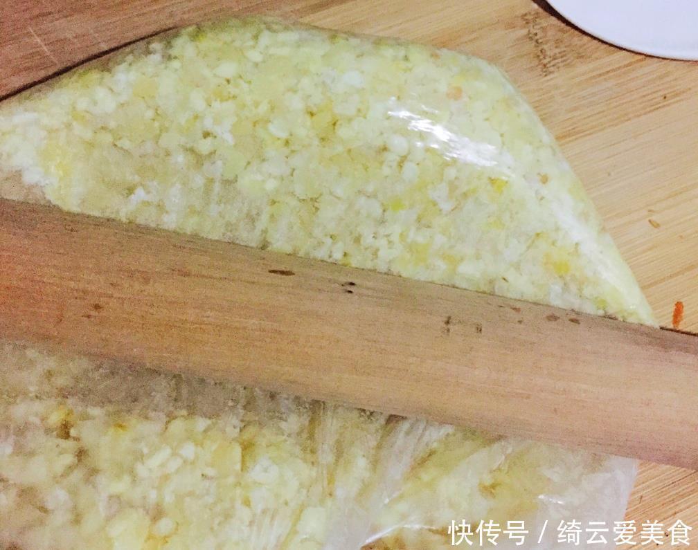 简单|夏天到了,教你做香甜解暑的绿豆糕吃,用料和做法都很简单
