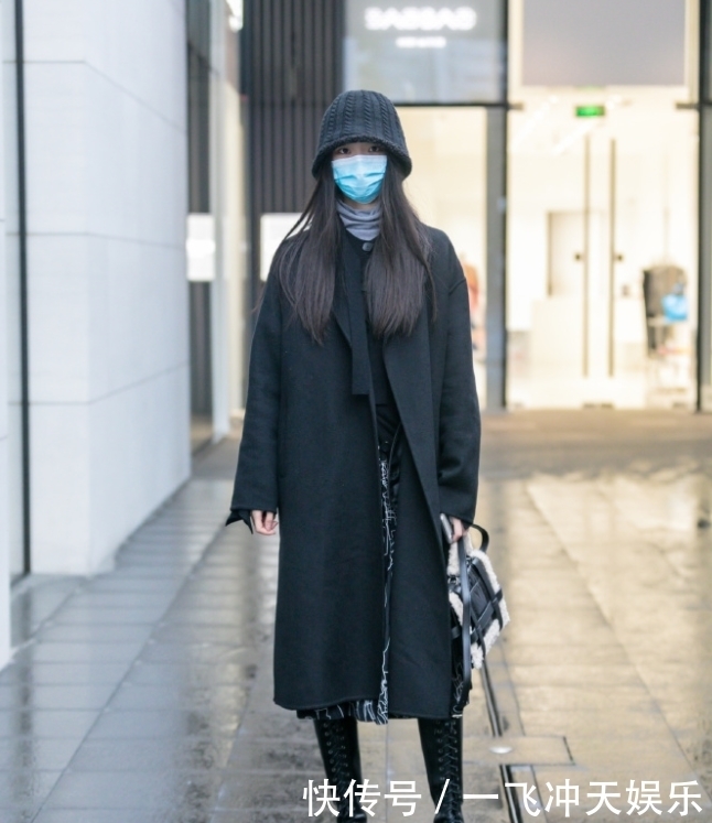 成都素人小姐姐真会穿，穿搭时髦又显贵，常见单品也能穿出高级感