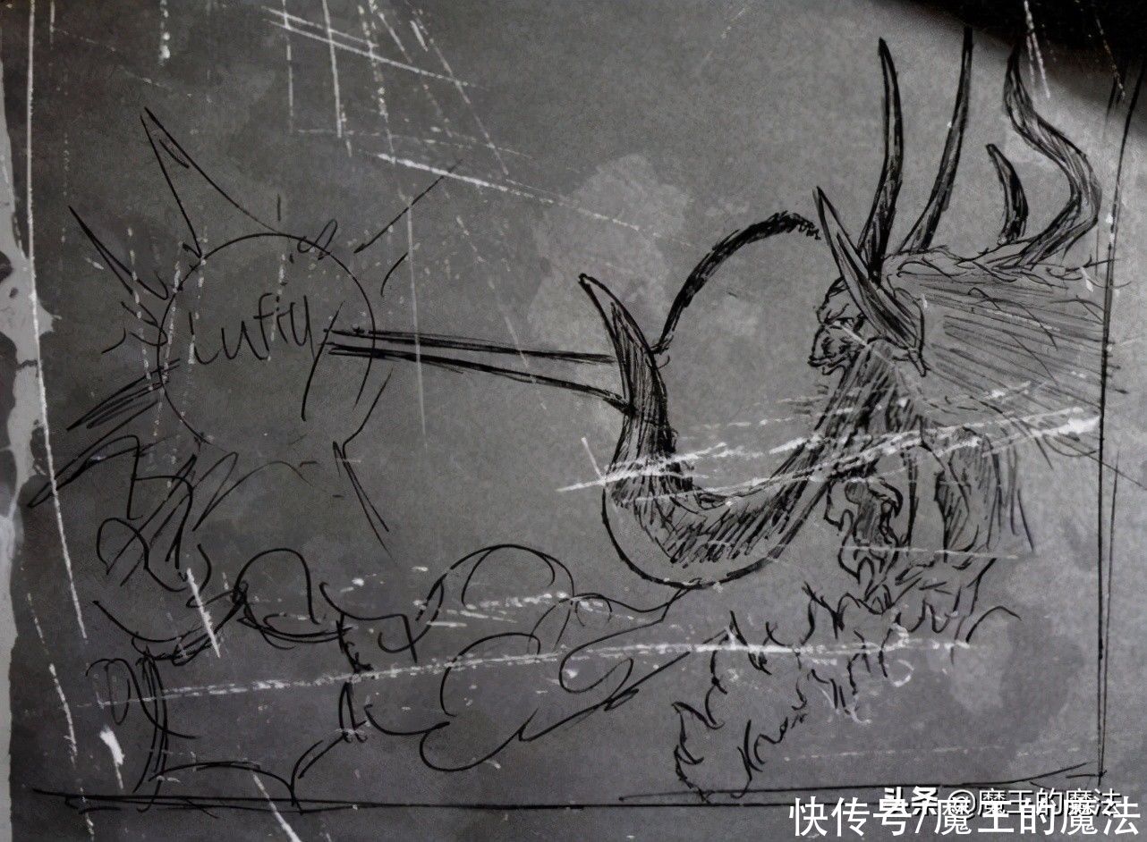 海贼王1009话情报：黑炭大蛇上场就遭打脸，四皇大妈脱离战场