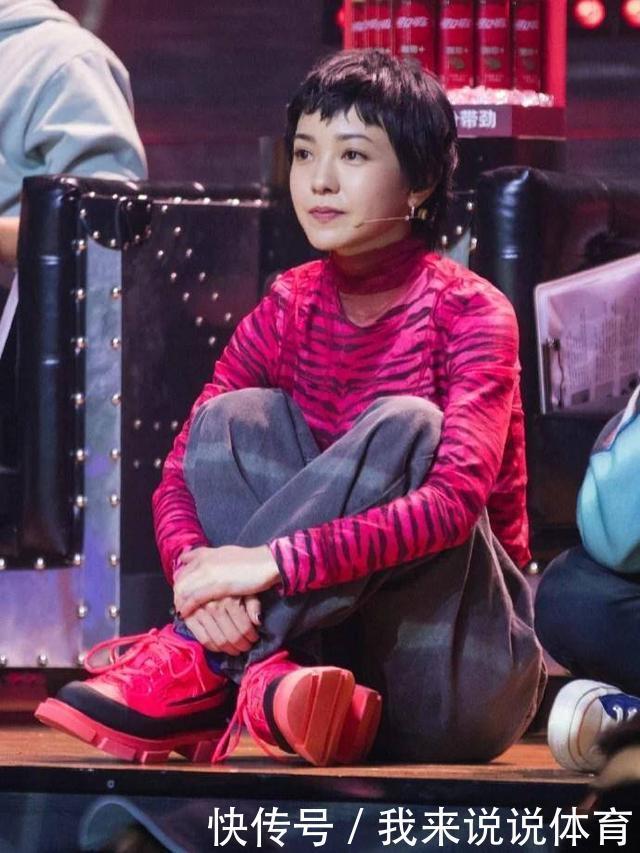 发型最能彰显气质,短发具有辨识度,长发“斩男”又温柔