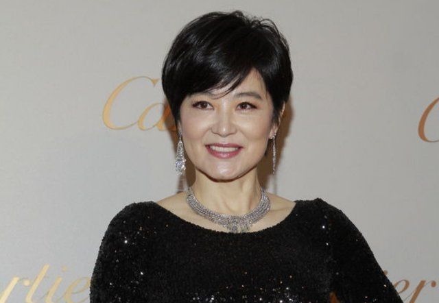 时尚 女人变老从短发开始?看几位短发女星的发型,都比同龄人显年轻