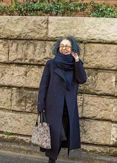 阔腿裤 年龄只是数字,会穿的人更受岁月宠爱,看这些奶奶的穿搭大气利落