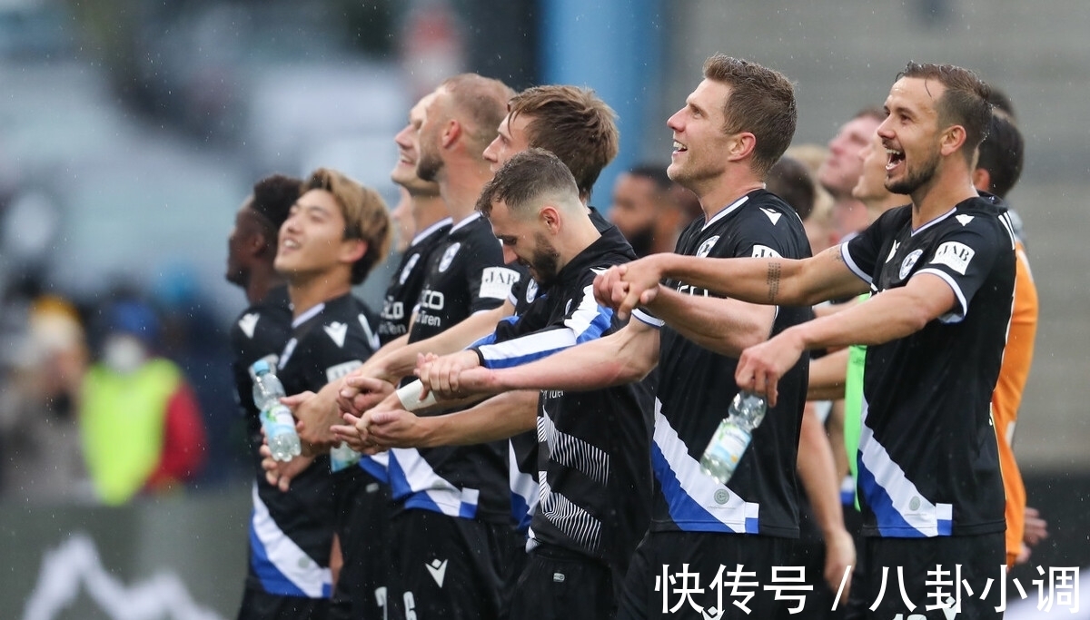 霍尔特曼|2-0,日本球星闪耀欧洲,多特拦路虎轰然倒下,遭倒数第二爆冷