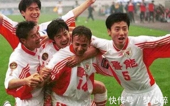 山东泰山队|德国老头改变泰山队气质,崩盘恶习被根除,金敬道要感谢马加特