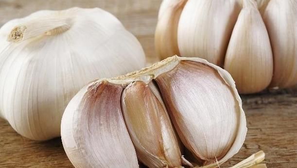 轻松|血糖高怎么办?不几种食物经常吃,或许助你血糖“轻松”平稳!