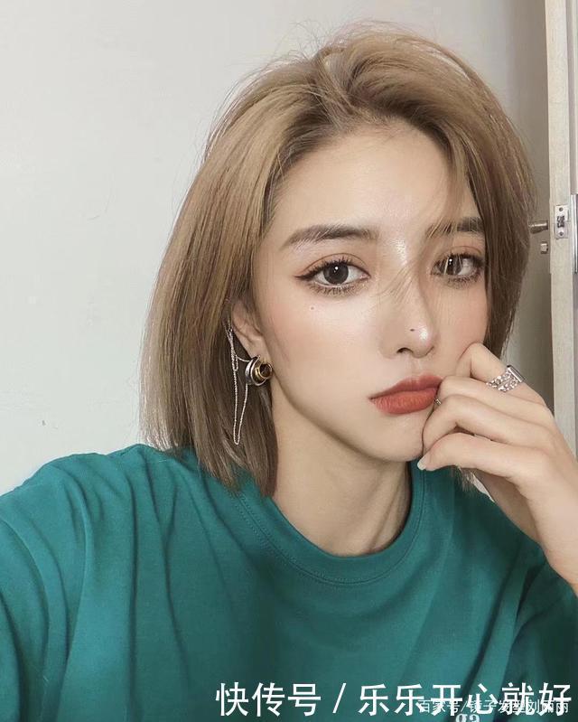 春节发型任你怎么剪,也要试试这21款,蓬松时尚很修饰头型