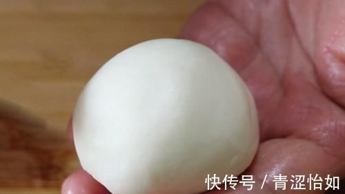 想吃这种肉酥饼不用买,方法跟比例告诉你,新手也能一次成功