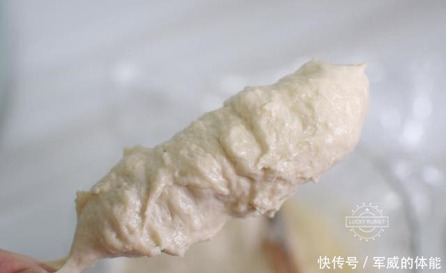 馋油炸美食不用去肯德基买，自己动手做，外皮焦脆内部拉丝，过瘾
