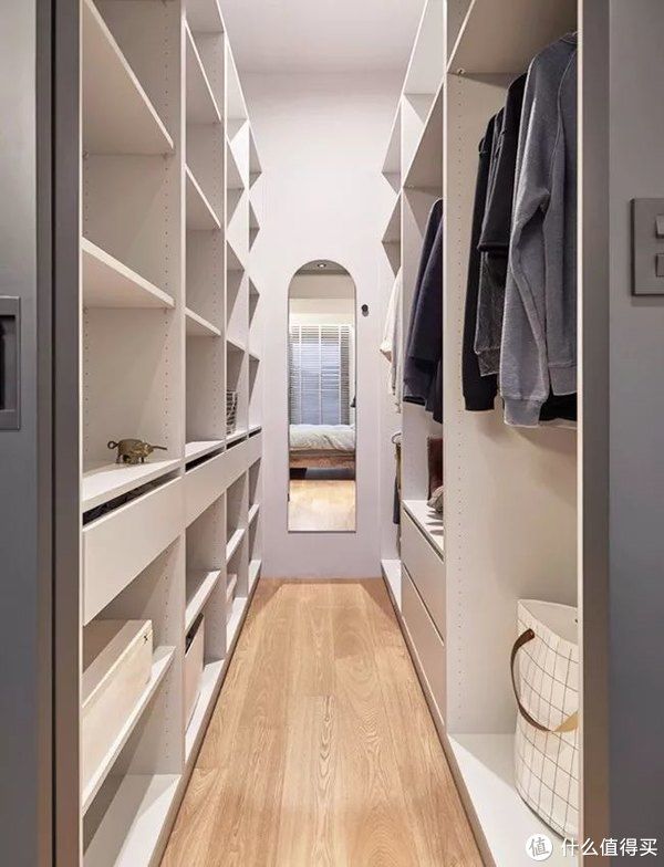 小空间|生活艺术家 篇二十八:成都夫妻的45㎡婚房火了,坚持一体式布局,却有藏不住的高级感