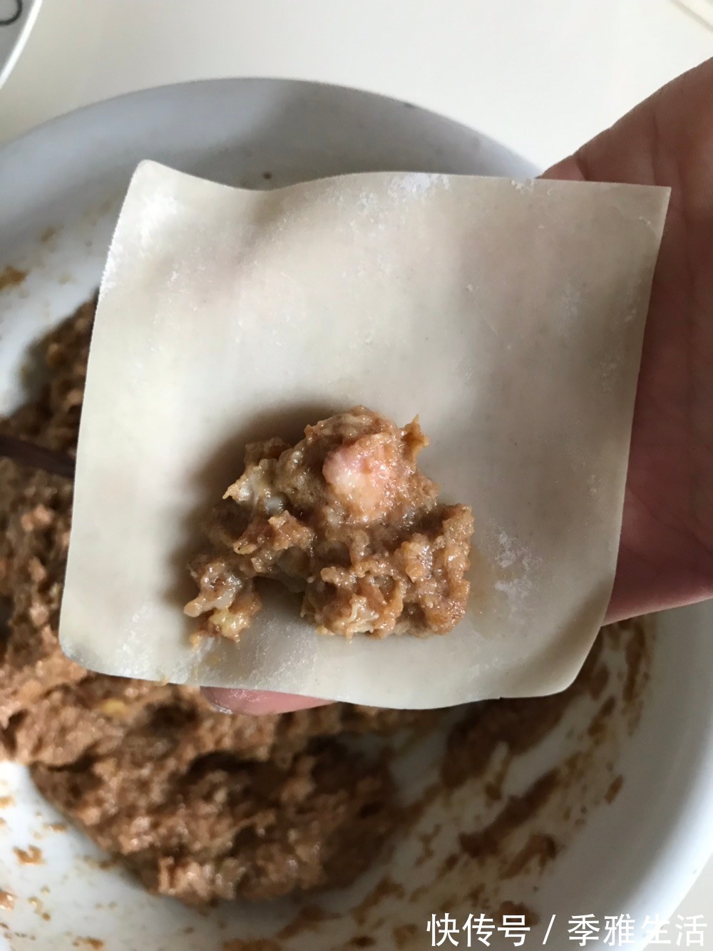 馄饨|想吃馄饨不用叫外卖了，自己在家包，鲜嫩多汁，新手也能学会