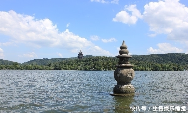 西湖|白居易写西湖天下无双,二百多年后苏轼挑战一首,直接碾压白居易