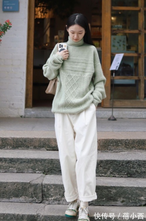 大衣|拯救不完美的腿型,还得靠这一条“直筒裤”,穿对秒变腿精!