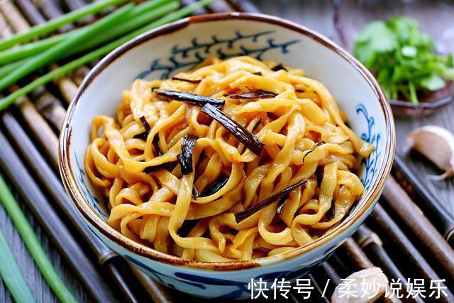 味道|做面条,教您一招,香味独特的做法,简单、味道赞,吃完还想吃