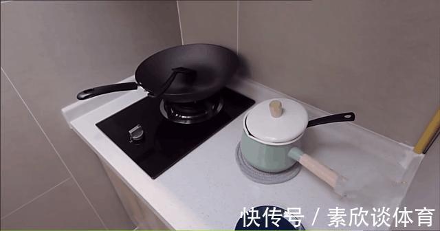 婚房|夫妻在京奋斗十年，百万婚房是38㎡地下室，内衣常被偷下雨像水灾