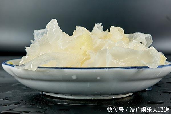 碱性食物|女性上了年纪,就得多吃几种碱性食物,补充雌荷尔蒙,六十不显老