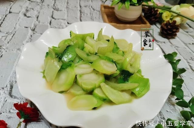 冬天，此菜要多吃，比吃牛羊肉强，营养极高不发胖，不懂吃真可惜