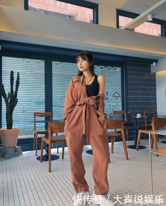 外套怎么穿才好看换上这几款内搭,气质又时髦