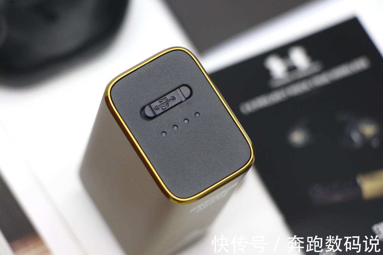 fl硬汉品质，震撼音质：JBL /UA FLASH ROCK 联名耳机