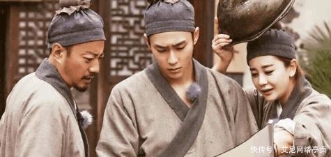 古代通缉令抓不到人?别小看古人的智慧,你看通缉令一般贴在哪