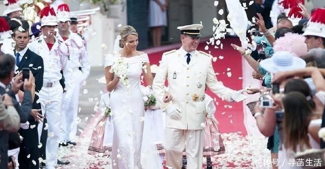 各国|全球各国皇室历史上最漂亮的十件婚纱,英国祖孙三代的婚纱最亮眼