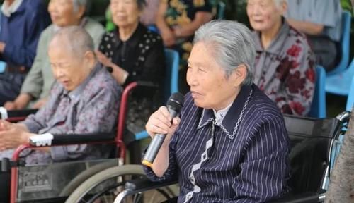  年龄|106岁长寿老人，“血管年龄”仅50岁！直言：常做3事，不怕血管堵