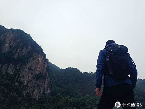 小雨|好装备清单？不了，只说格里高利NANO和KEEN UNEEK