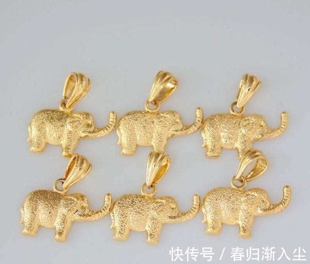 素金 三四十岁的女人少佩戴俗气金饰，有几款黄金首饰尽量别选