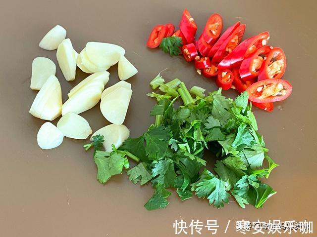 黄瓜|私藏20年腌黄瓜的配方,2 小时就能吃,黄瓜清脆爽口嘎嘣脆