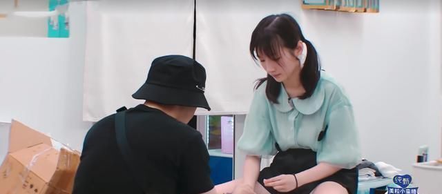 《中餐厅4》赵丽颖被骂冤不冤看看秦海璐的表现,就知道答案了