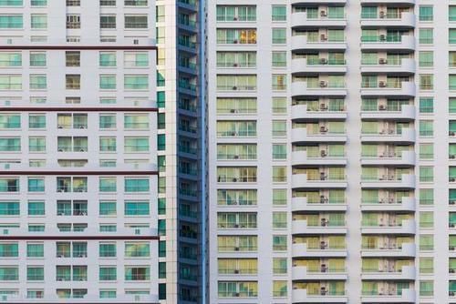 中间户|“一梯两户”和“两梯四户”你在买房时会怎么选