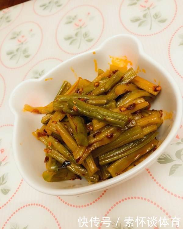 快出伏了,这菜必买一捆,准时上厕所,便秘消失了,家人多吃脾胃好