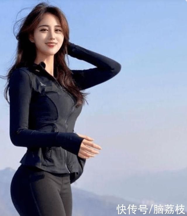 小姐姐|27岁韩国小姐姐当健身教练，学员络绎不绝，身材颜值超赞