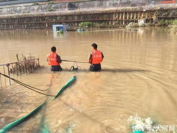 排水|「给力的救援队」山东救援队:用军人的铮铮铁骨捍卫人民群众的生命财产