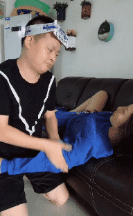 |搞笑GIF:这步子还能迈的再小一点吗?