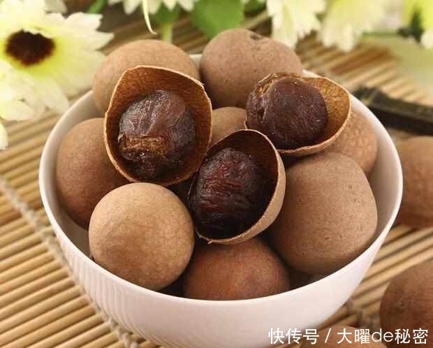 平常|平常喝水加点它,女人常给卵巢洗洗澡,排毒去污血,年轻不显老