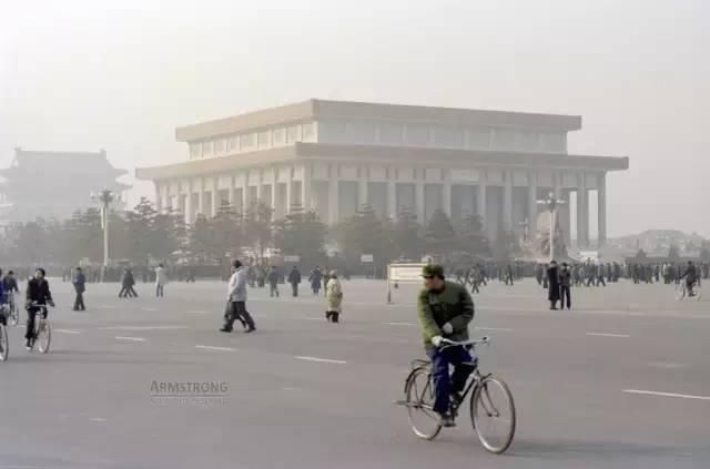 38年前一对美国夫妻，随手拍的中国旅游照，看哭了所有人……