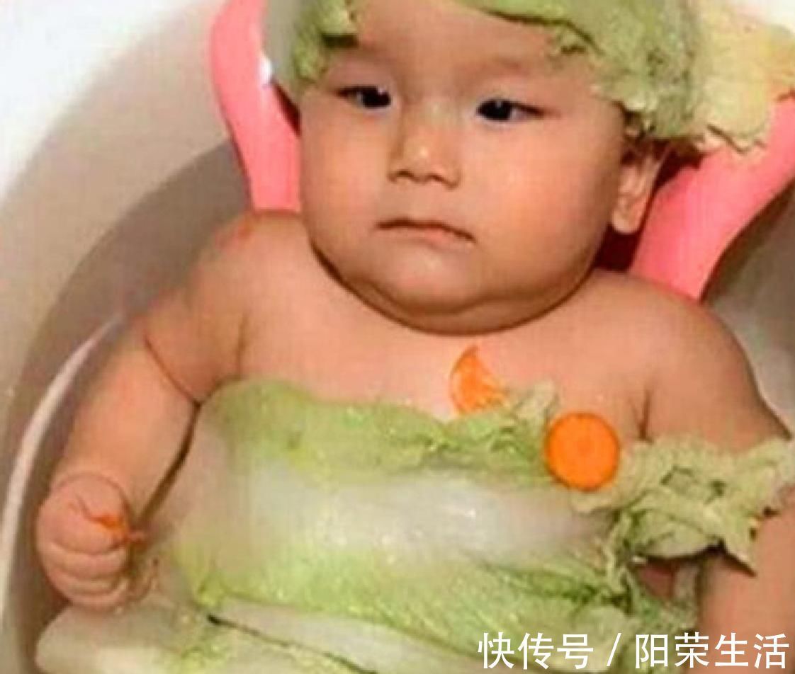 姥姥|一岁孩子不得不被送到姥姥家，宝妈魂不守舍，看到照片笑喷了