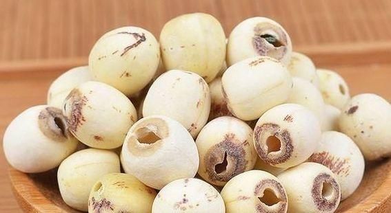 减肥|早晨推荐吃3种食物，减肥就不是难题，大肚腩悄悄溜走，让你苗条