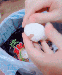 |搞笑GIF趣图:“丘比特都不帮我,我减肥有啥用?”