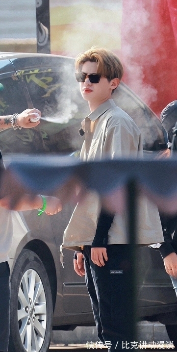 身材|《极限挑战宝藏行》路透，王彦霖张彬彬加入，却被他的身材给秀到