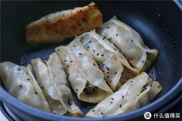 冬天就要这样吃早餐,酥脆好吃的锅贴,做法超简单