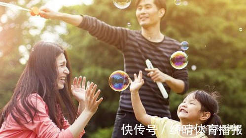 老师|有远见的父母从不过界,下面4点非常重要,只是很多人做不到