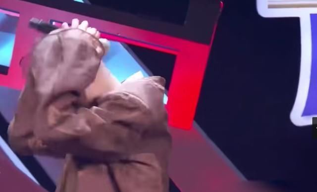 老师|大张伟凭实力带偏《吐槽大会》，李诞都瑟瑟发抖，神奇的大老师