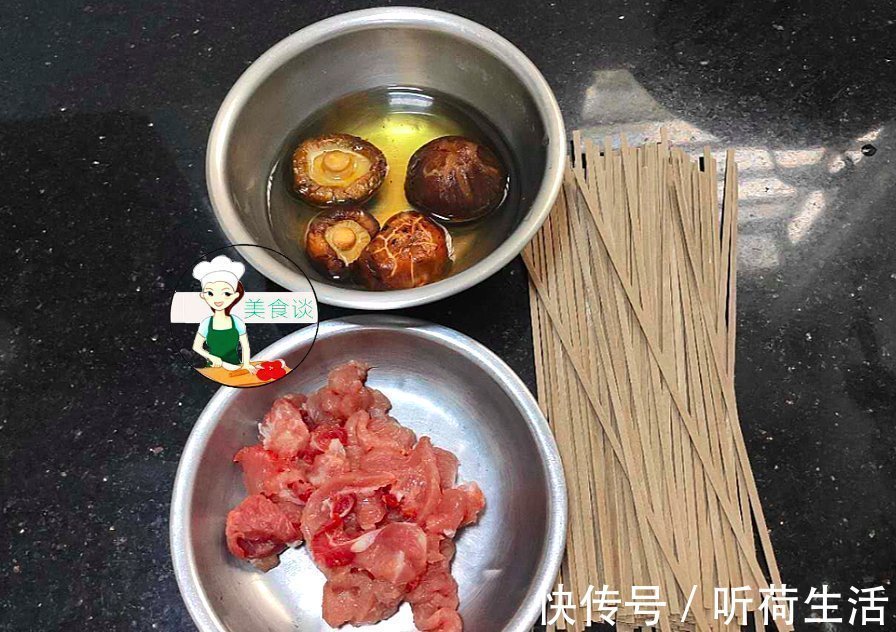 天冷了,儿子早餐就馋这面,鲜甜营养,一碗下肚超满足,不饿肚子