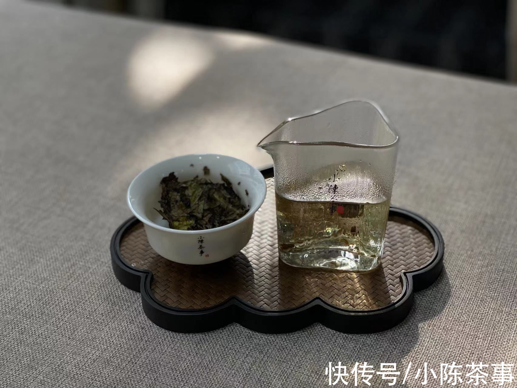 焖烧壶|白茶圈里10个卖“老白茶”的掌柜，几乎有5家在卖焖烧壶，怎么了