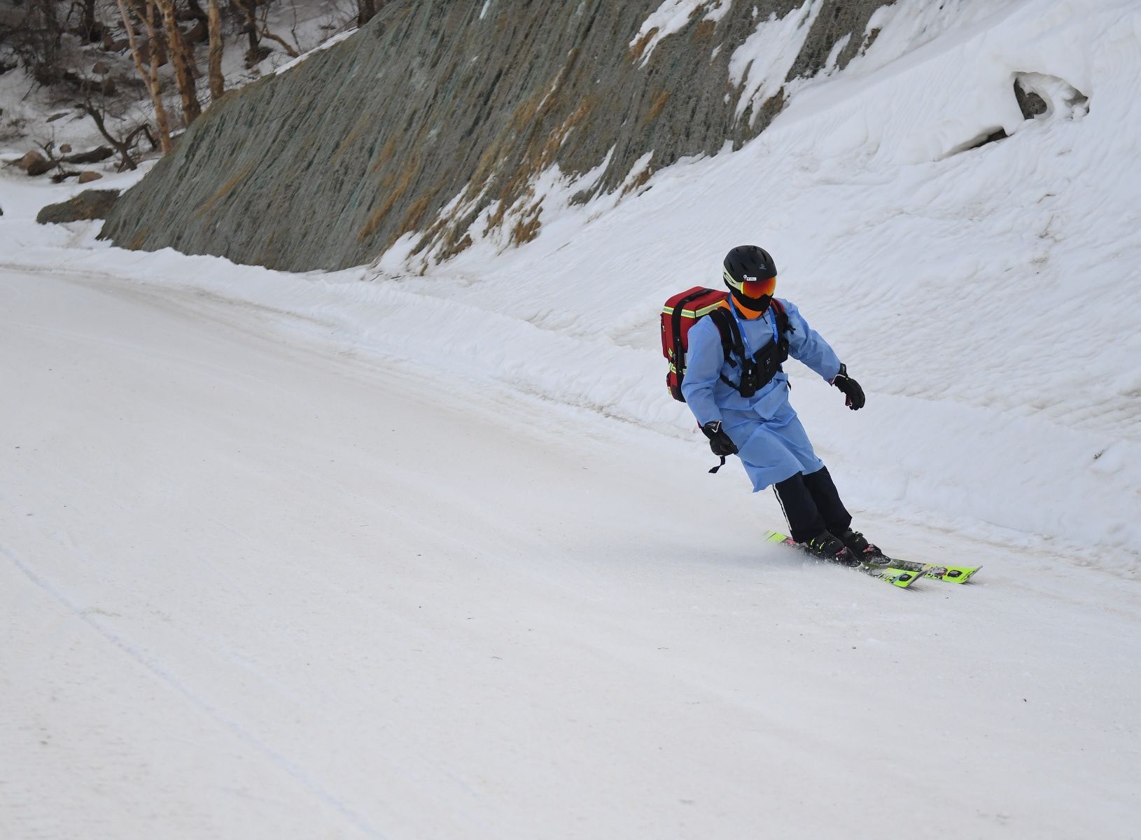 医生|身怀绝技 医者仁心：高山滑雪医疗保障团队滑雪医生怀伟