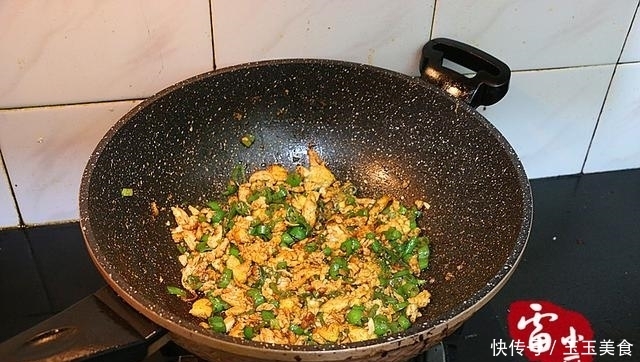 家常菜|东北人最爱的家常菜,南方人却怎么也吃不习惯,可惜了