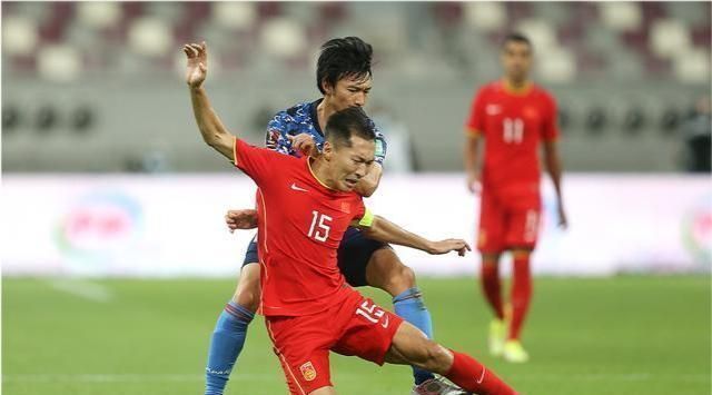 阿曼队|亚洲8.5个名额,国足能否打进2026世界杯?黄健翔的话是什么意思