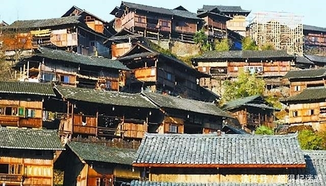 中国少数民族-布依族的民居建筑特色