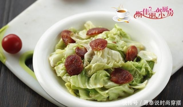 三伏天,包菜和它是天生一对,开胃又下饭,好吃又便宜,老少皆宜